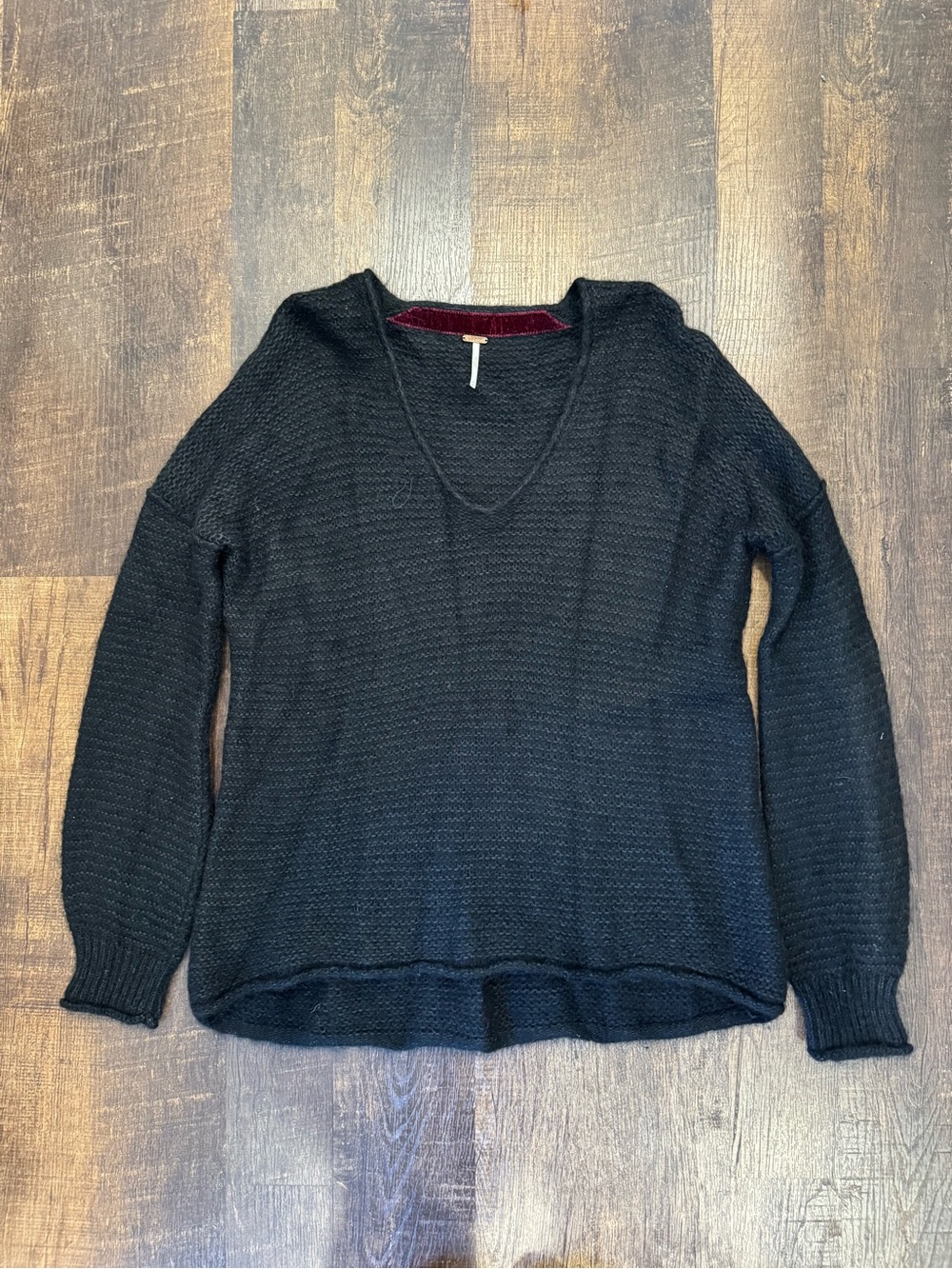 Free People Black v Neck chunky knit Sweater
